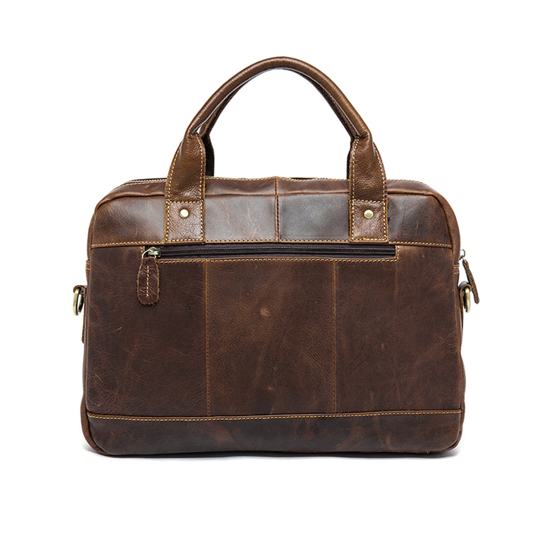 Bolsa Carteiro BP 800 masculina elegante para trabalho e uso diário, com compartimento para laptop.
