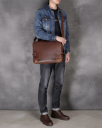 Pasta Executiva de Couro Legítimo BP 111: A Elegância Clássica para o Profissional