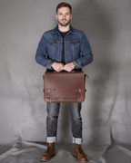 Pasta Executiva de Couro Legítimo BP 111: A Elegância Clássica para o Profissional