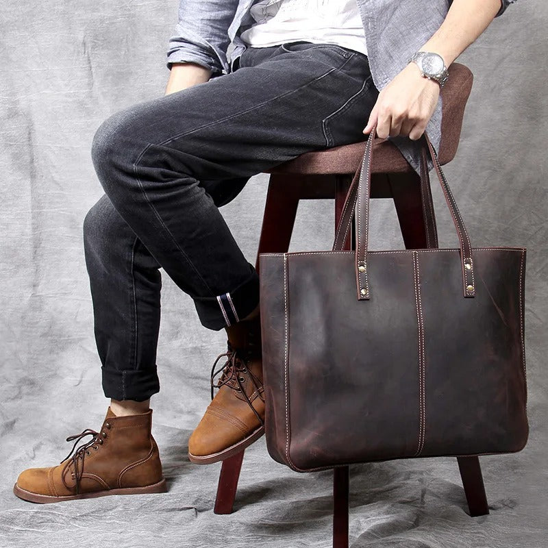 Bolsa Carteiro BP 209: Elegância Executiva e Organização em Couro Legítimo BAGYPACK