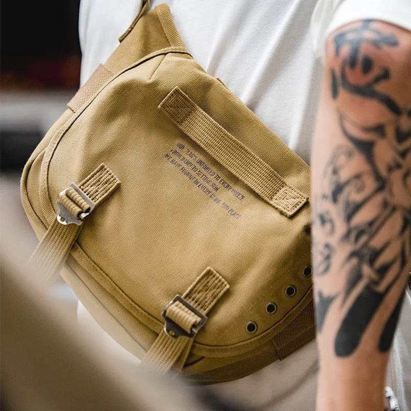 Bolsa Transversal BP 124: Lona, Compacta e Estilo Urbano BAGYPACK