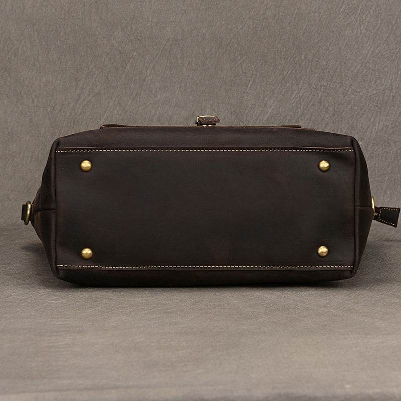 Bolsa Carteiro em Couro BP 123: Elegância e Espaço para Notebook 15" BAGYPACK