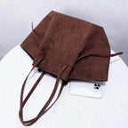 Bolsa Tote Bag BP 201: O Toque Exclusivo da Camurça Suede e Espaço Máximo BAGYPACK