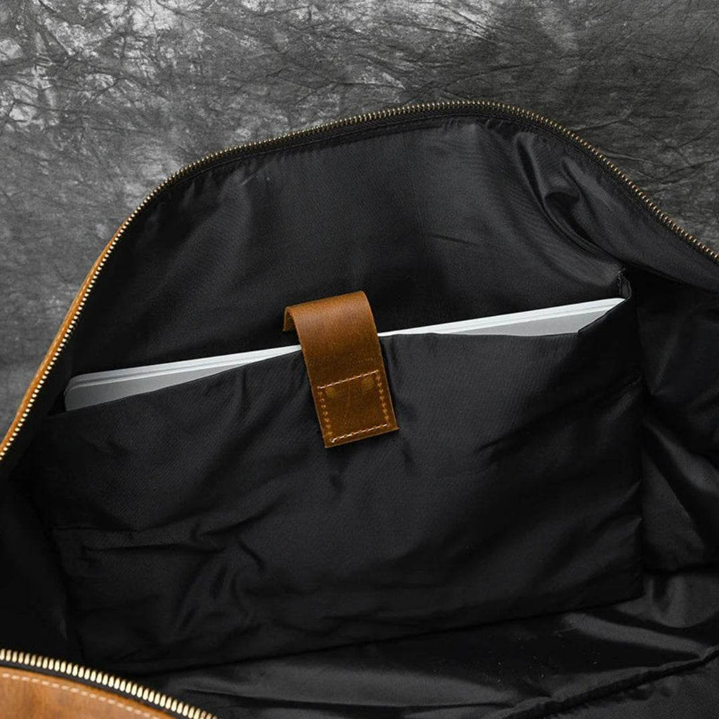 Bolsa de Viagem em Couro Legítimo BP 605: Elegância para Viagens com Seu Notebook BAGYPACK