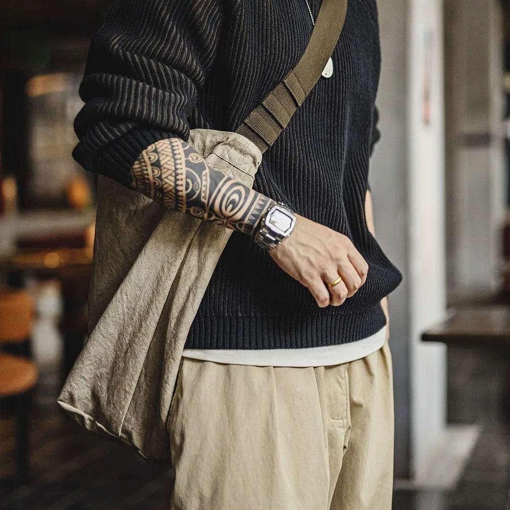 Bucket Bag em Lona BP 205: Estilo, Espaço e Durabilidade Urbana BAGYPACK