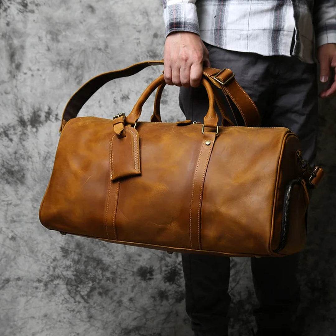 Duffel Bag de Viagem em Couro Legítimo BP 612: Sofisticação e 30 Litros de Capacidade BAGYPACK