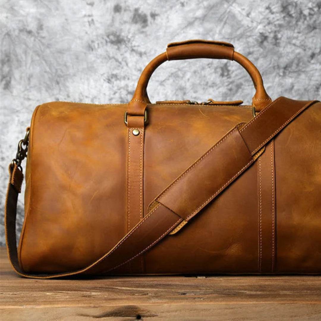 Duffel Bag de Viagem em Couro Legítimo BP 612: Sofisticação e 30 Litros de Capacidade BAGYPACK