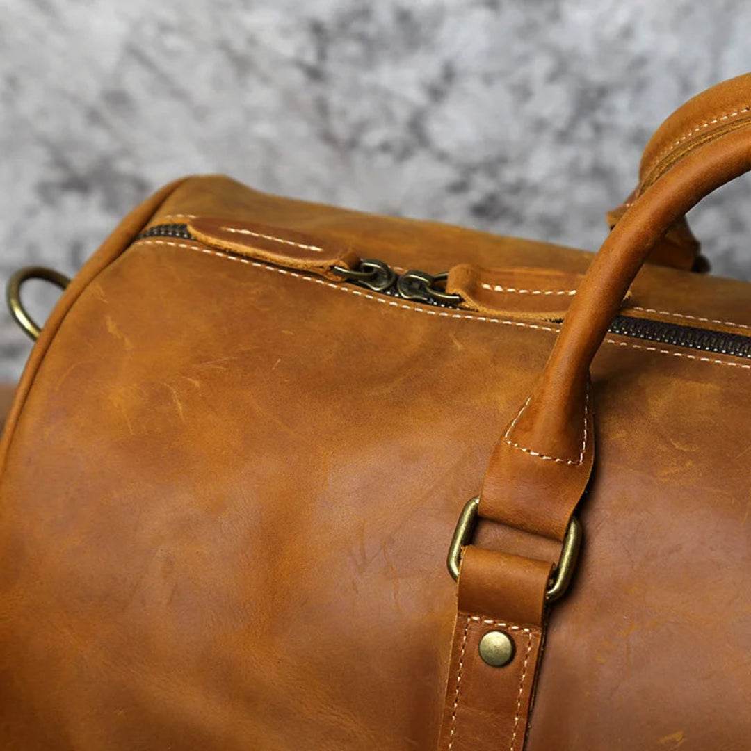 Duffel Bag de Viagem em Couro Legítimo BP 612: Sofisticação e 30 Litros de Capacidade BAGYPACK