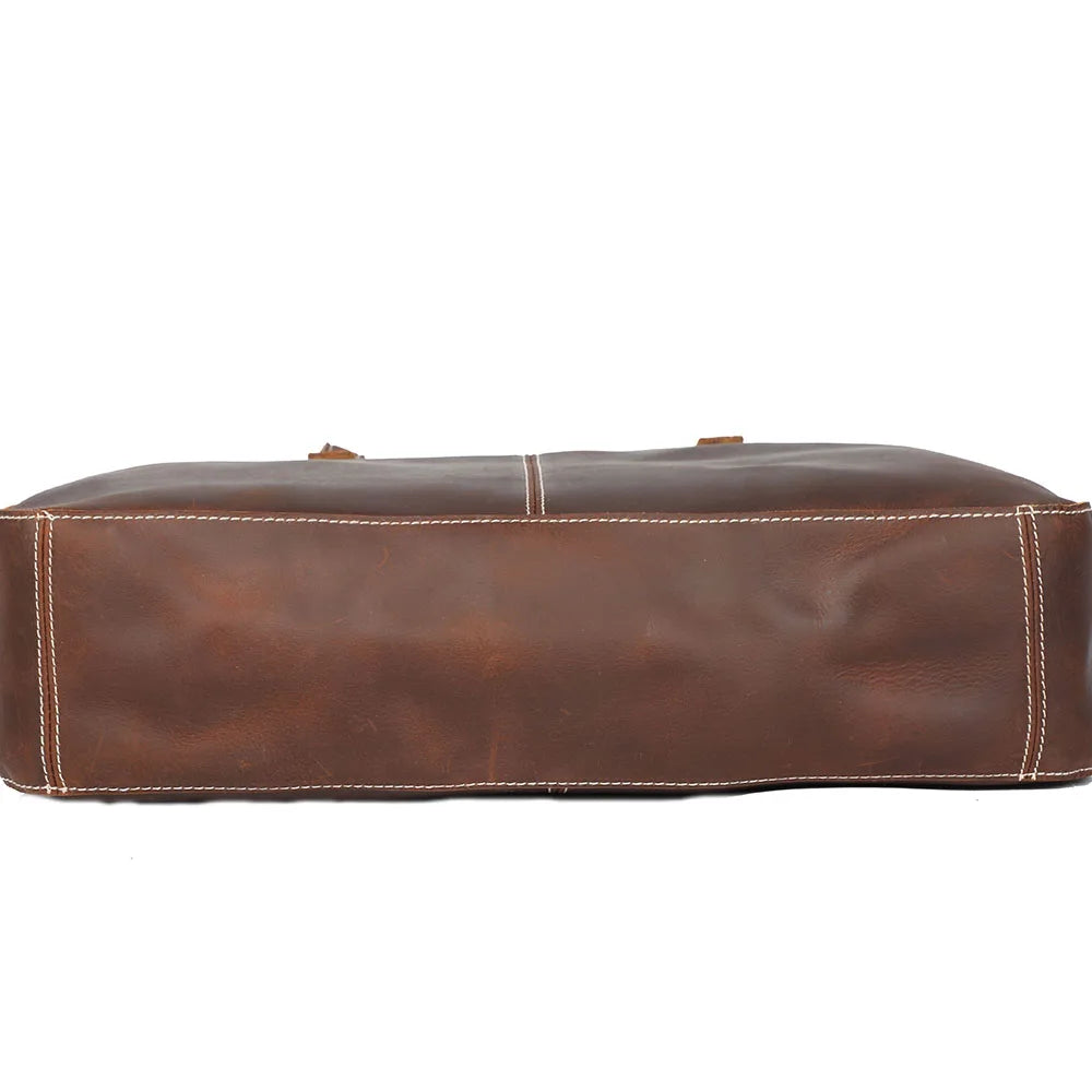Bolsa Carteiro BP 209: Elegância Executiva e Organização em Couro Legítimo BAGYPACK