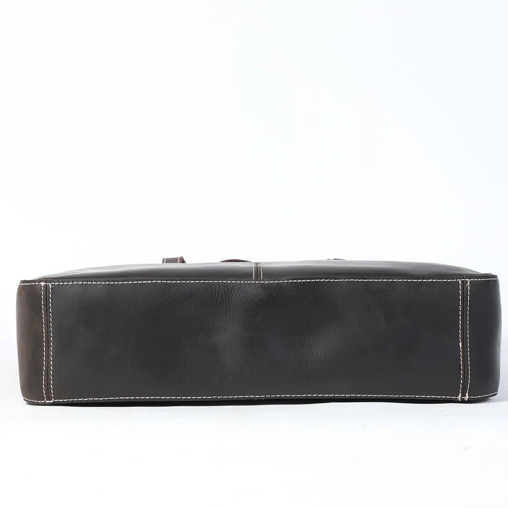 Bolsa Carteiro BP 209: Elegância Executiva e Organização em Couro Legítimo BAGYPACK