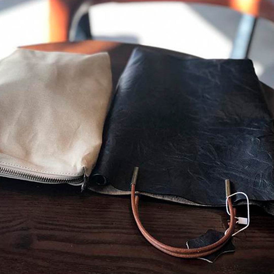 Bolsa BP 318 em Couro Genuíno: Sofisticação Compacta para o Essencial BAGYPACK