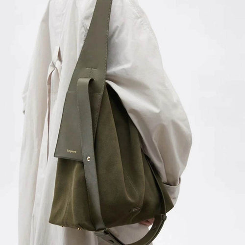 Bolsa Bucket Bag Unissex BP 312: Estilo e Amplo Espaço em Couro Camurça BAGYPACK