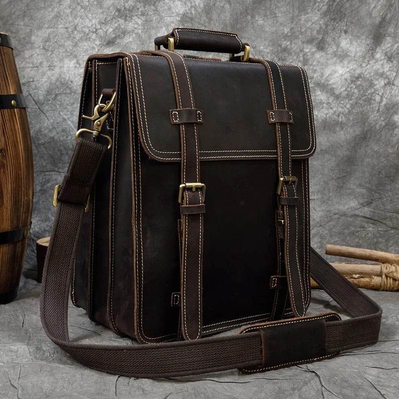 Mochila Notebook 2 em 1 em Couro Legítimo BP 103: Versatilidade com Toque Profissional BAGYPACK