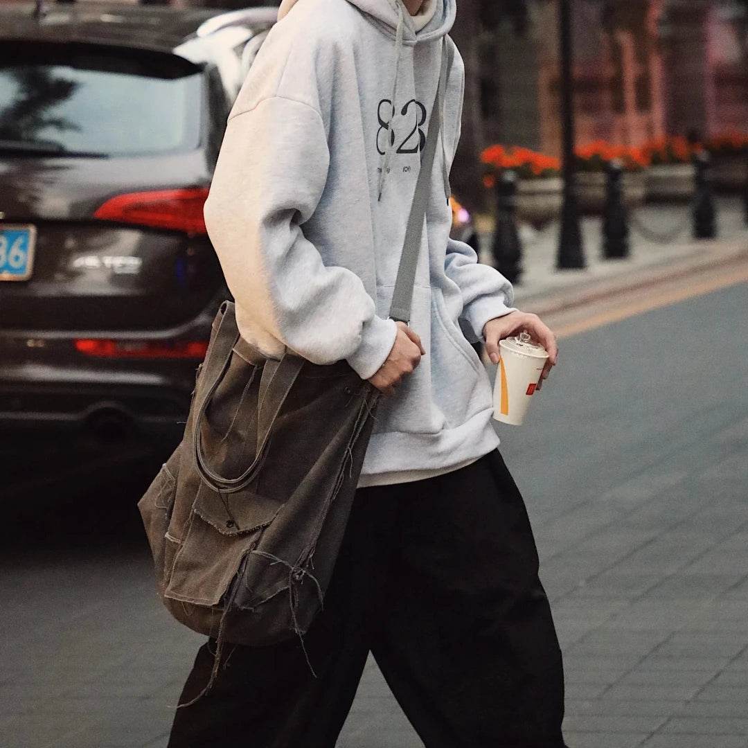 Bolsa Carteiro Masculina BP 126: Estilo Casual em Lona e Amplo Espaço Urbano BAGYPACK
