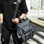Bolsa Carteiro Masculina BP 227: Organização Superior com 14 Bolsos e Tecido Oxford BAGYPACK