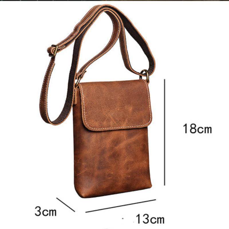 Crossbody BP 802 Compacta Couro Legítimo Design Slim BAGYPACK