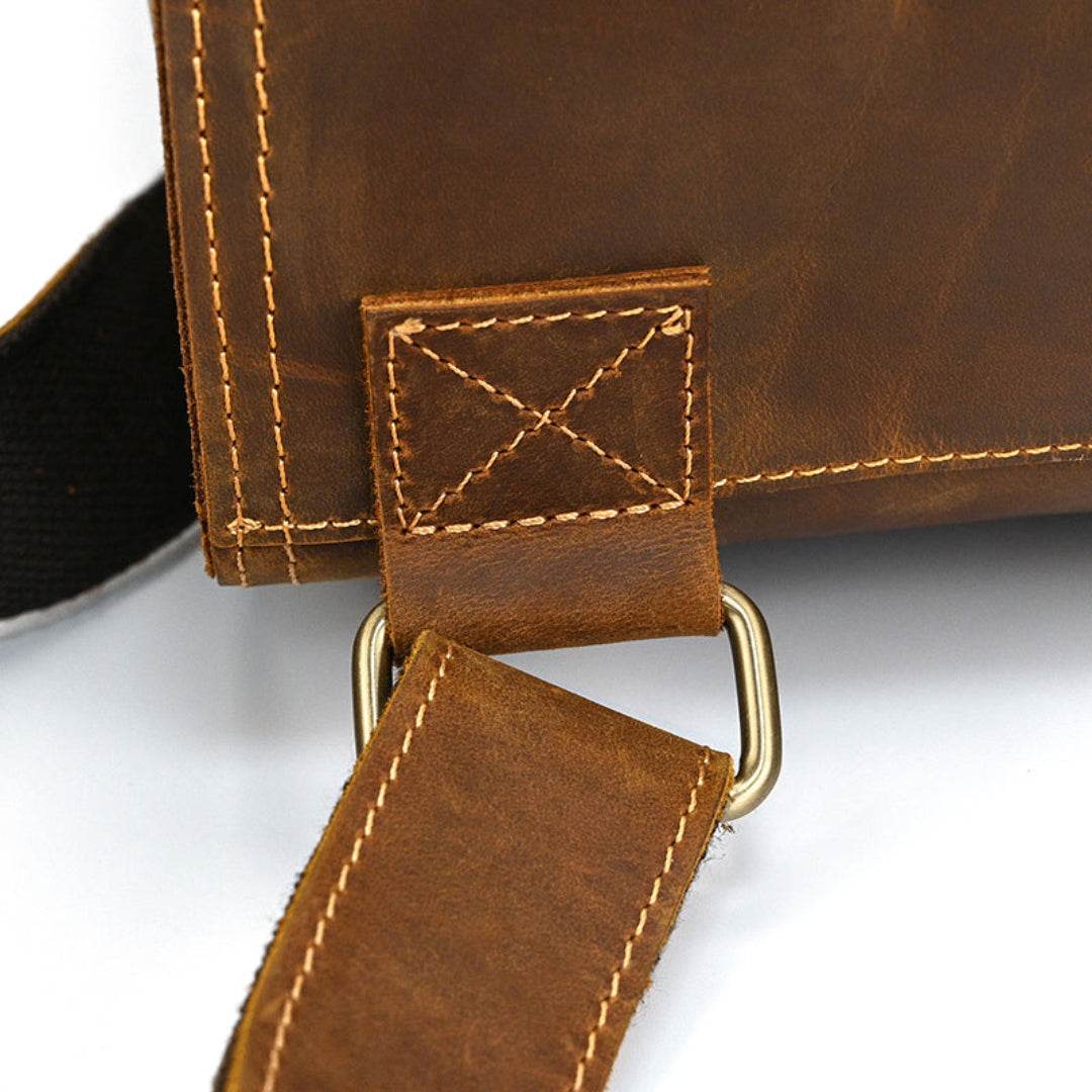 Mochila Notebook em Couro Legítimo BP 105: Segurança e Estilo para Notebook 15" BAGYPACK