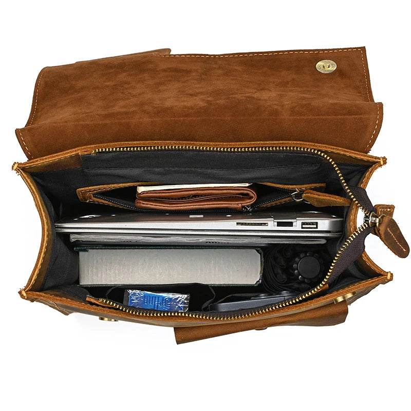 Mochila Notebook em Couro Legítimo BP 105: Segurança e Estilo para Notebook 15" BAGYPACK