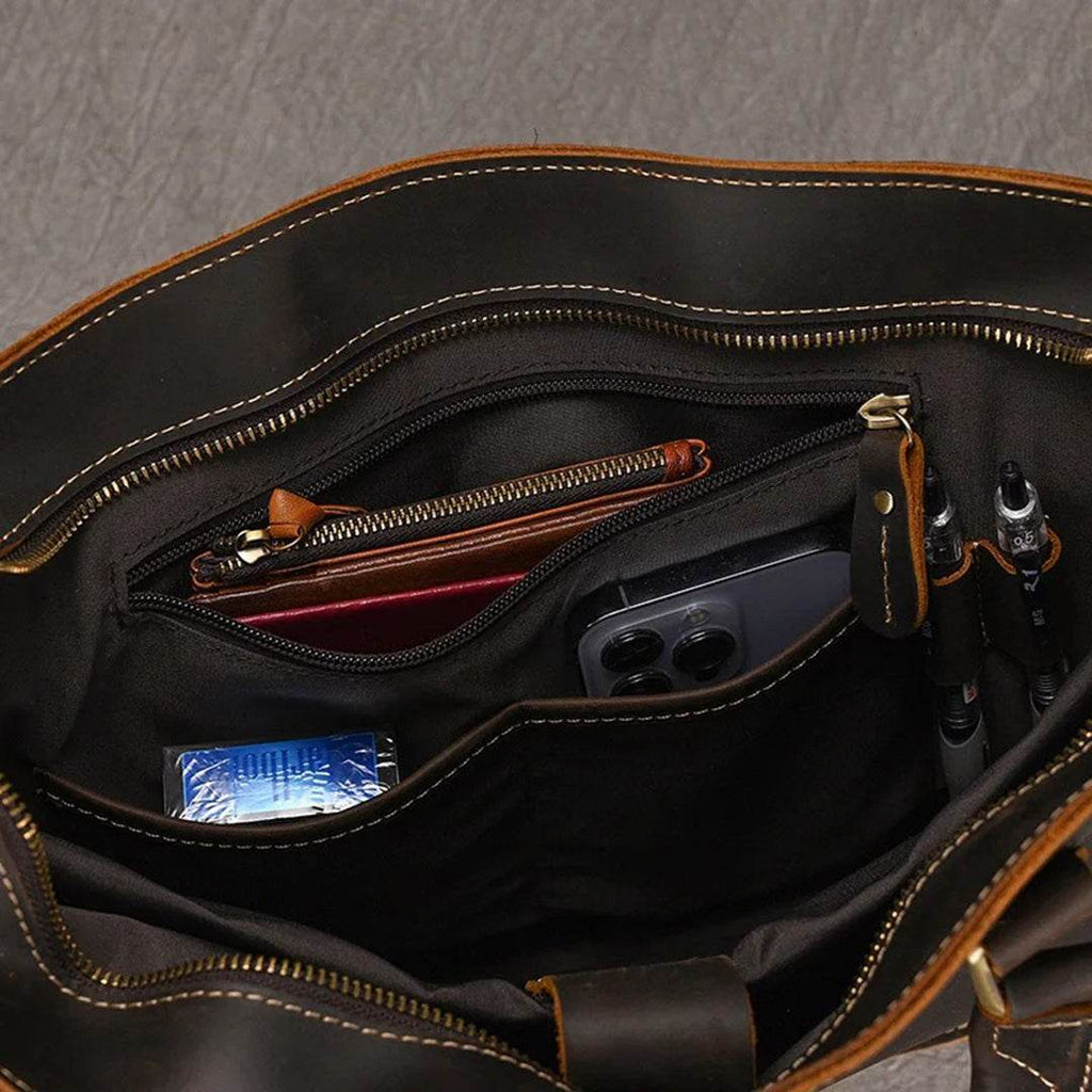 Pasta Executiva em Couro Legítimo BP 118: Elegância e Organização para o Profissional Moderno BAGYPACK