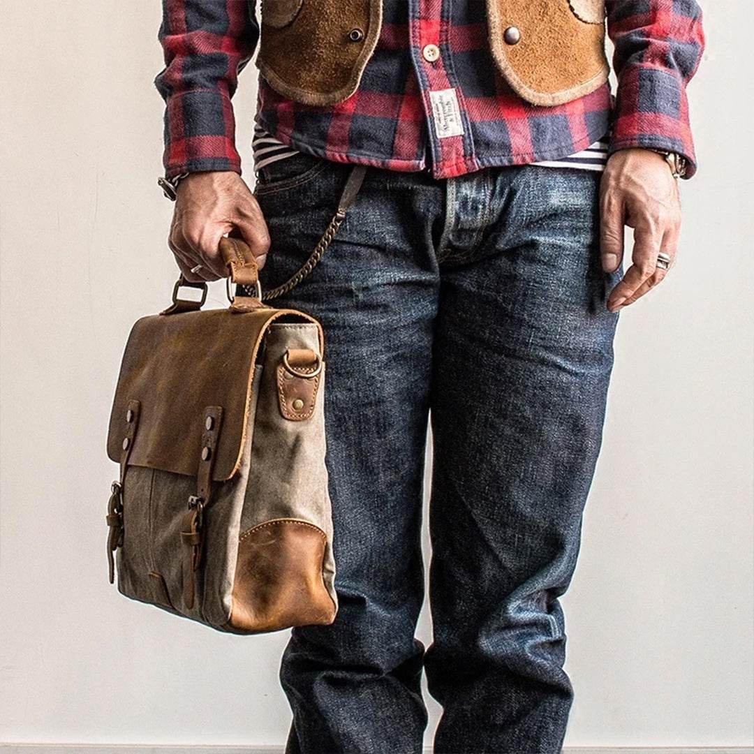 Bolsa Carteiro BP 107 Masculina Notebook 14" em Lona e Couro BAGYPACK