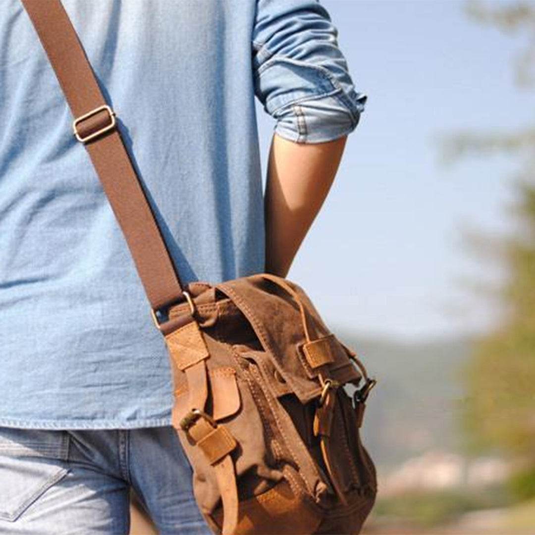 Bolsa Carteiro BP 112 Masculina Lona/Couro p/ Notebook 14" BAGYPACK
