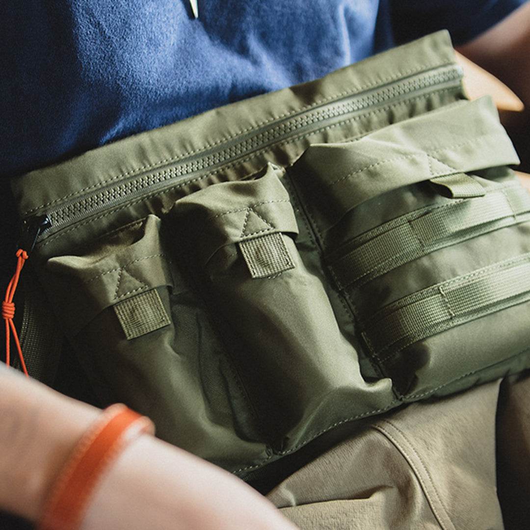 Crossbody Masculina BP 321 em Nylon. Leve e Resistente à Água BAGYPACK
