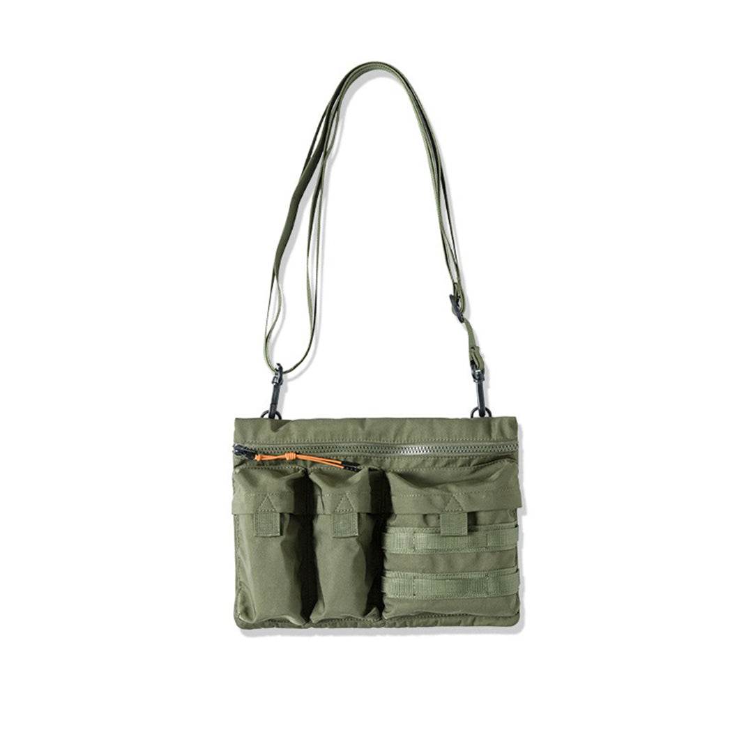 Crossbody Masculina BP 321 em Nylon. Leve e Resistente à Água BAGYPACK