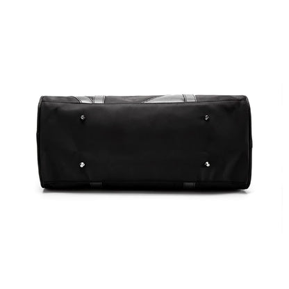 Bolsa de Viagem BP 604 masculina, resistente e elegante, ideal para viagens de negócios ou lazer.