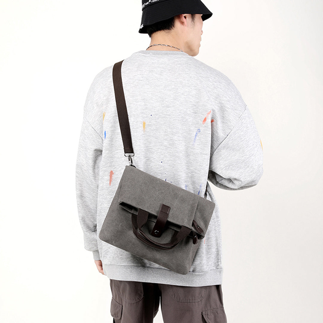 Bolsa Tiracolo BP 230 masculina compacta e elegante, ideal para o uso diário.