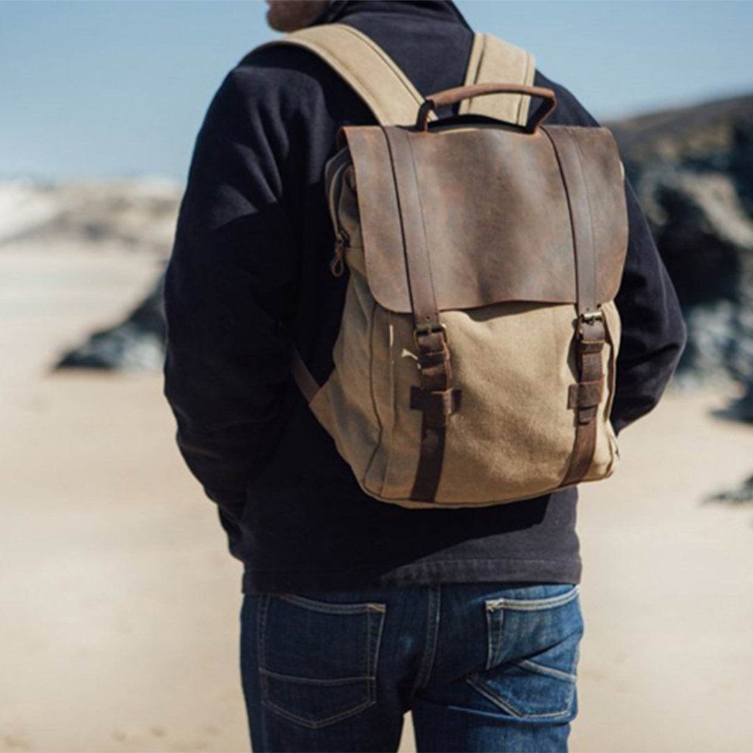 Mochila BP 113 Notebook 15.6" em Lona e Couro BAGYPACK
